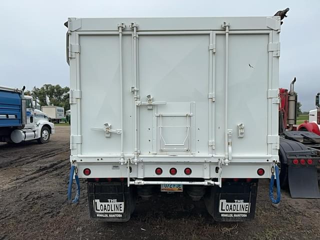 Image of Peterbilt 378 equipment image 4