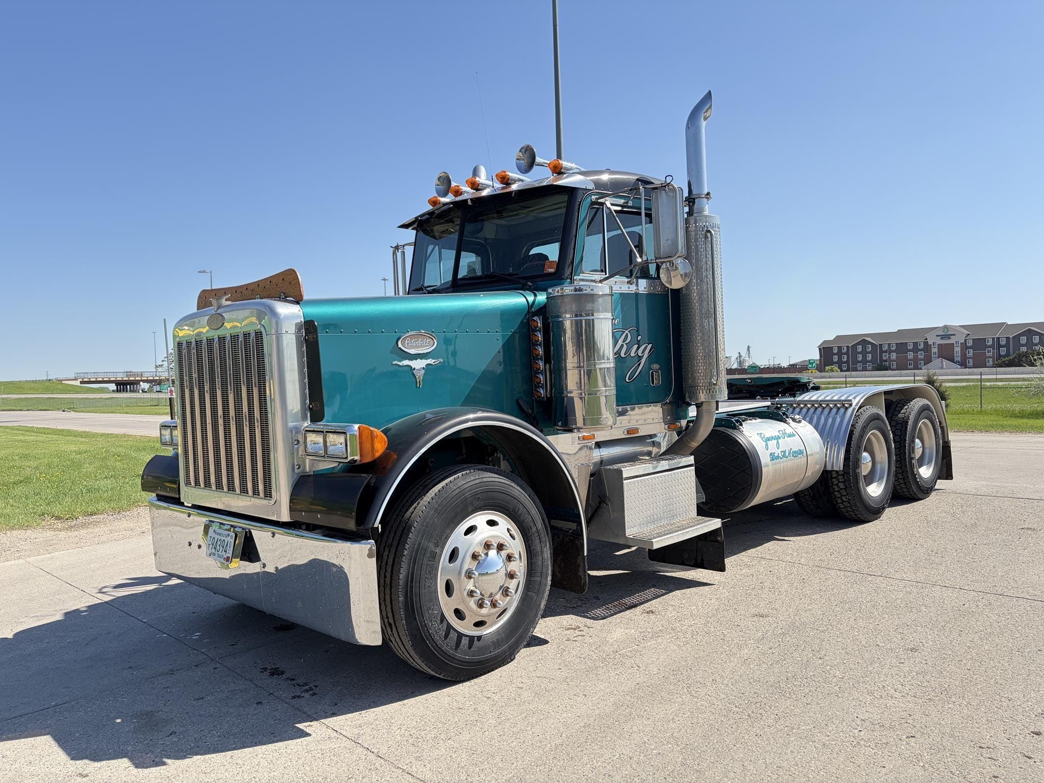 1996 Peterbilt 379 Equipment Image0