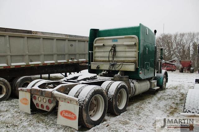 Image of Peterbilt 379 equipment image 2