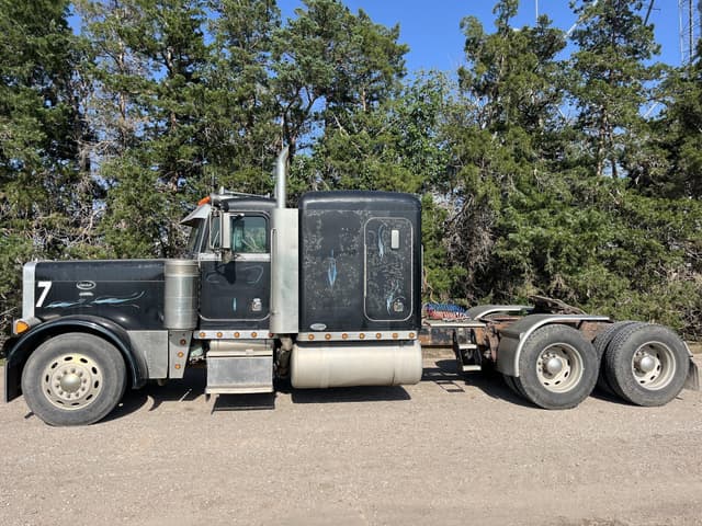 Image of Peterbilt 379 equipment image 3