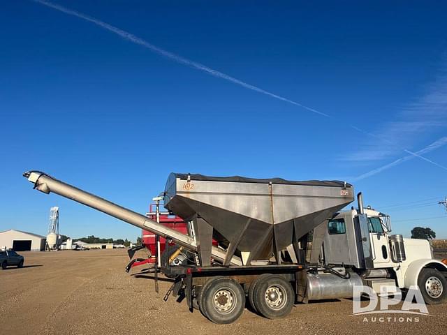 Image of Peterbilt 379 equipment image 4