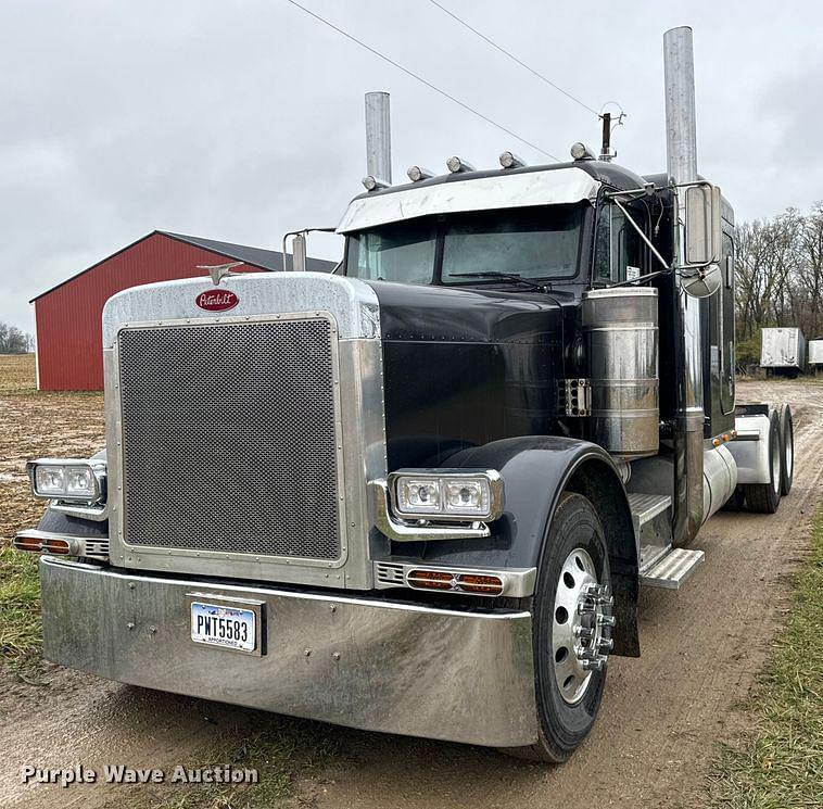 Image of Peterbilt 379 Primary image