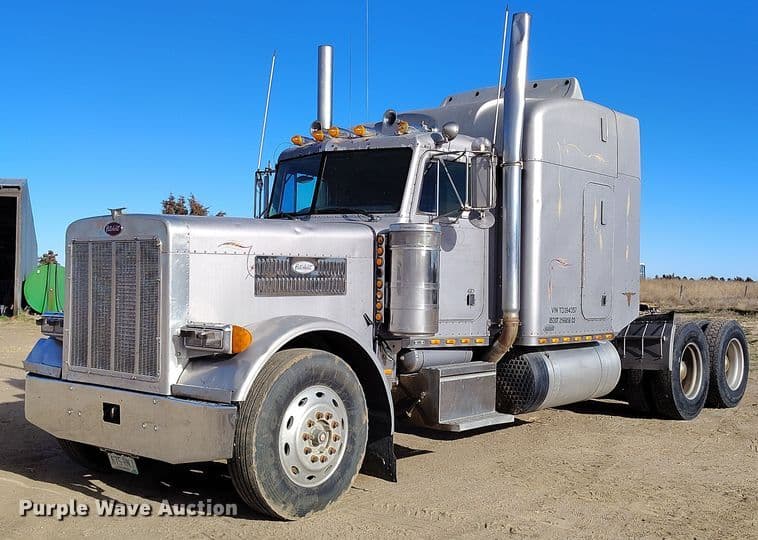 Image of Peterbilt 379 Primary image