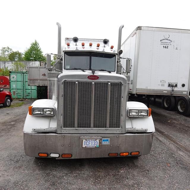 Image of Peterbilt 379 equipment image 1