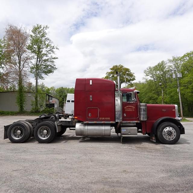 Image of Peterbilt 379 equipment image 3