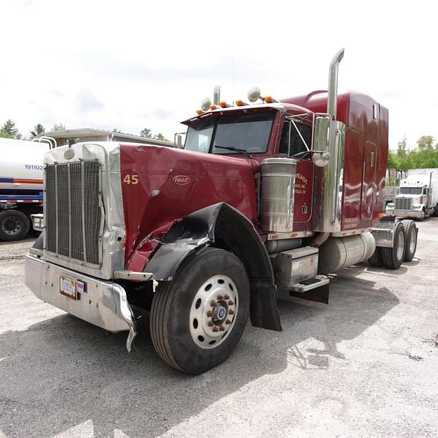 Image of Peterbilt 379 equipment image 1
