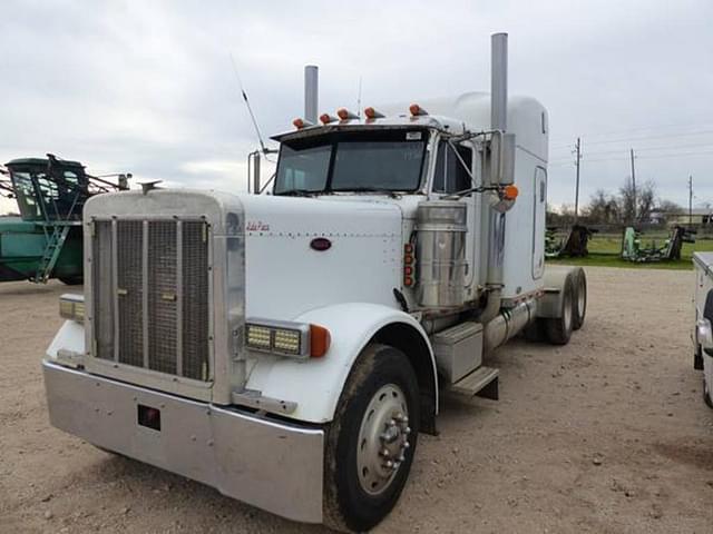 Image of Peterbilt 379 equipment image 1