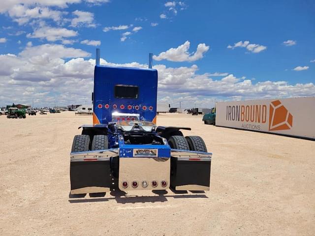 Image of Peterbilt 379 equipment image 3