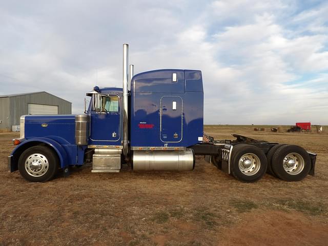 Image of Peterbilt 379EXHD equipment image 2