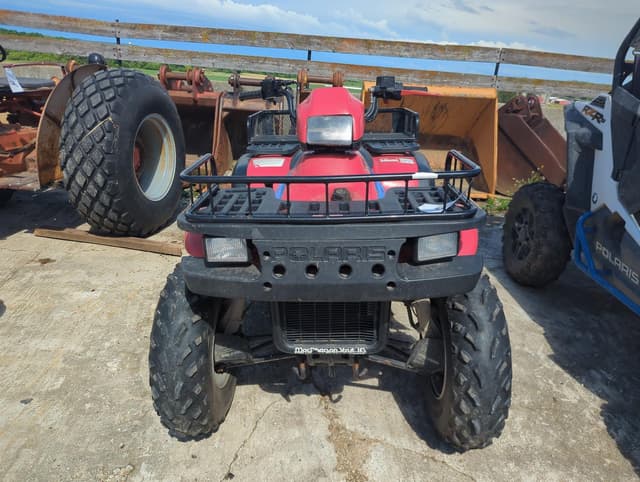 Image of Polaris Xplorer 400 equipment image 1