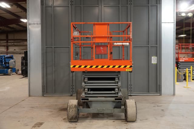 Image of Sky Jack SJ6832RT equipment image 3