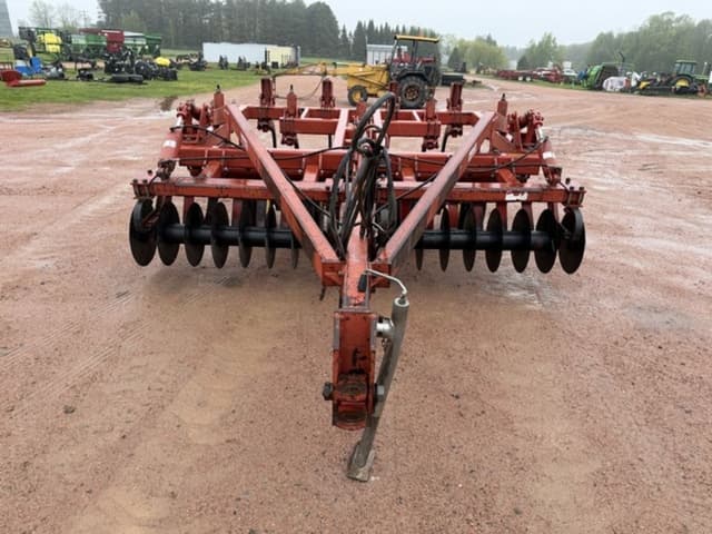 Image of Sunflower 4211 equipment image 1