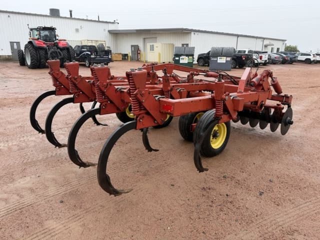 Image of Sunflower 4211 equipment image 4