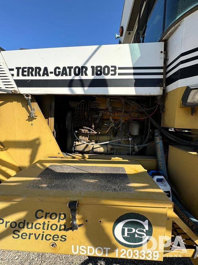 Image of Ag-Chem Terra-Gator 1803 equipment image 4