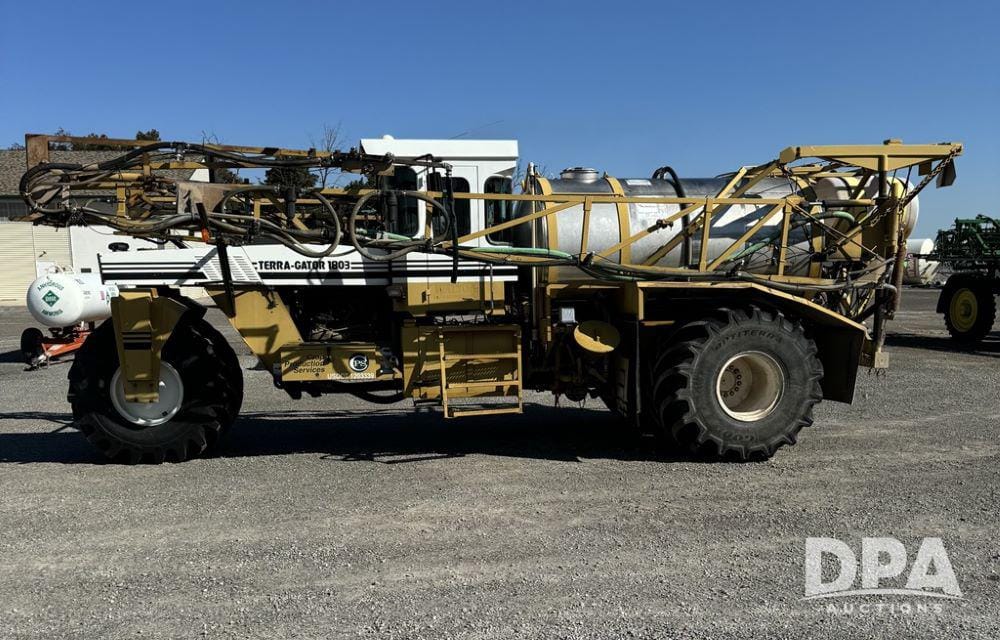 Main image Ag-Chem Terra-Gator 1803
