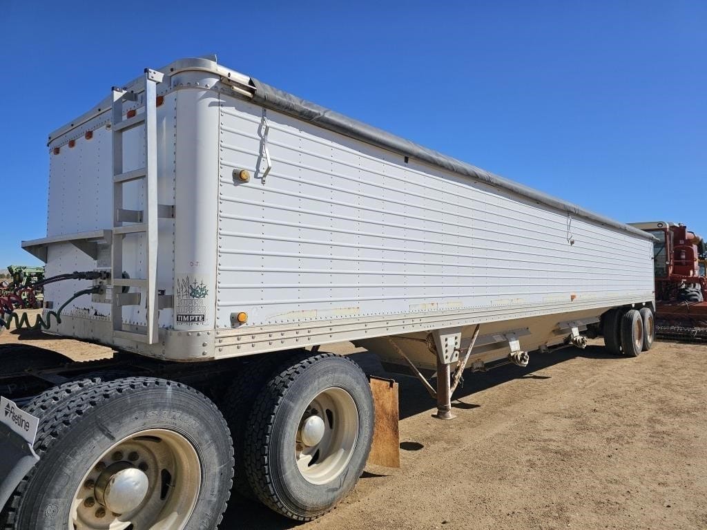 1996 Timpte Super Hopper Equipment Image0