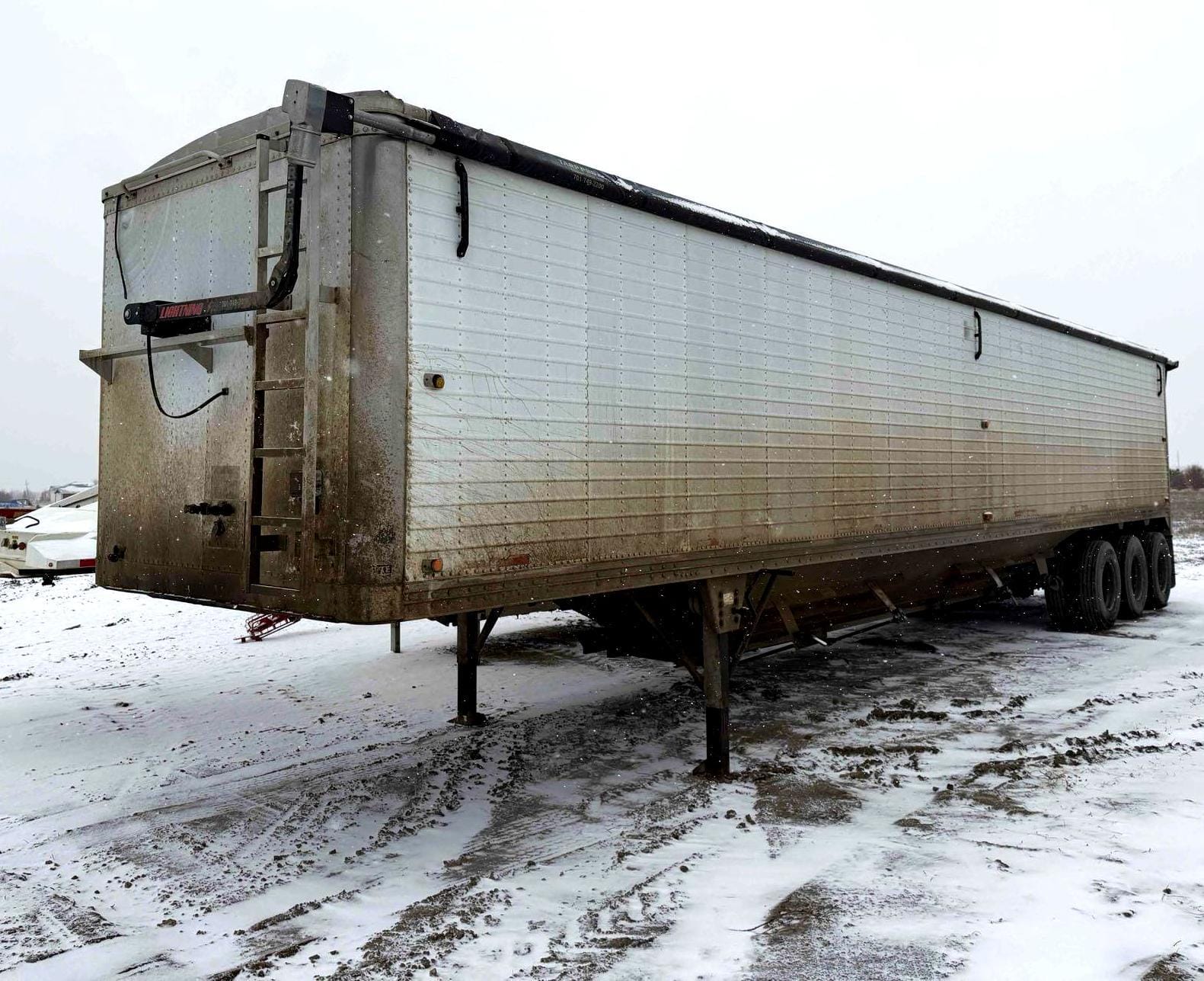 1996 Timpte Super Hopper Equipment Image0