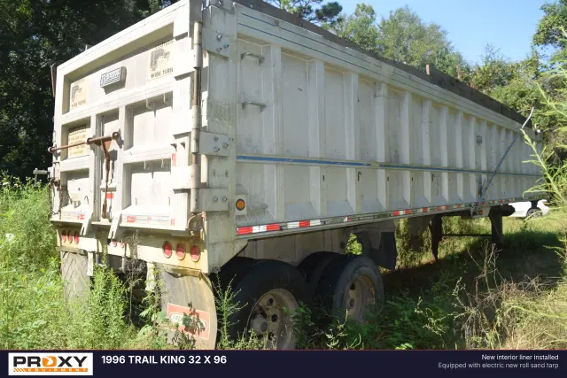 Image of Trail King Undetermined equipment image 1