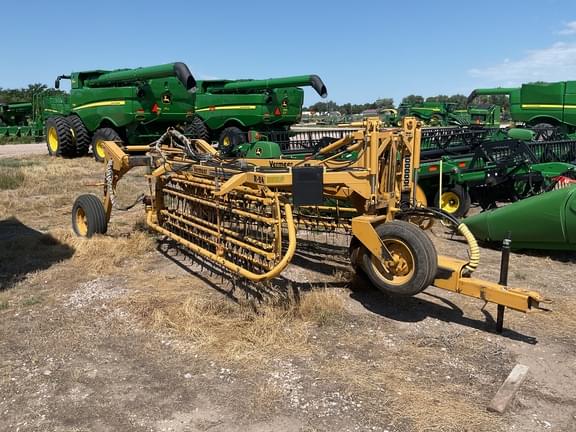Image of Vermeer R24 equipment image 2