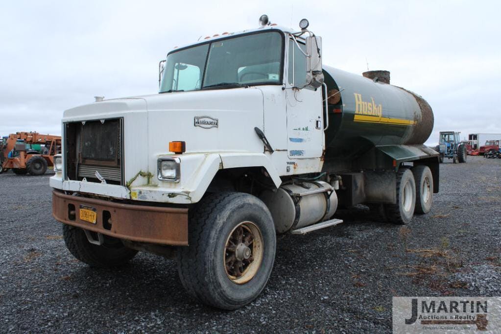 Main image Volvo Autocar