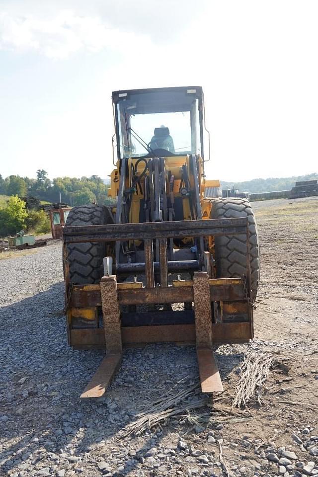 Image of Volvo L70C equipment image 3