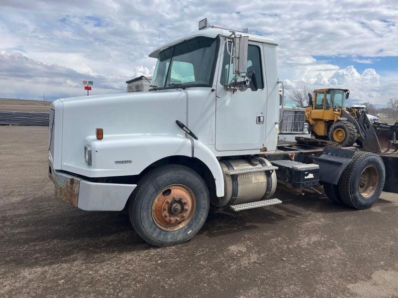 Main image Volvo M11