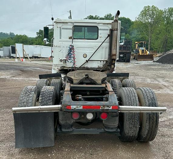 Image of Volvo WG equipment image 3