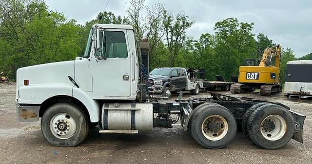 Image of Volvo WG equipment image 1
