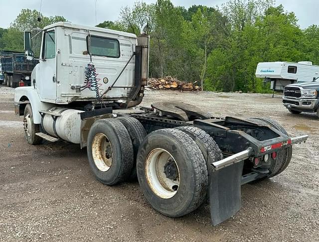 Image of Volvo WG equipment image 2