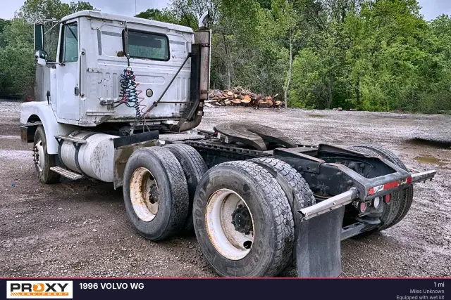Image of Volvo WG equipment image 2