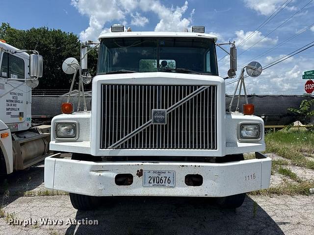 Image of Volvo WG equipment image 1