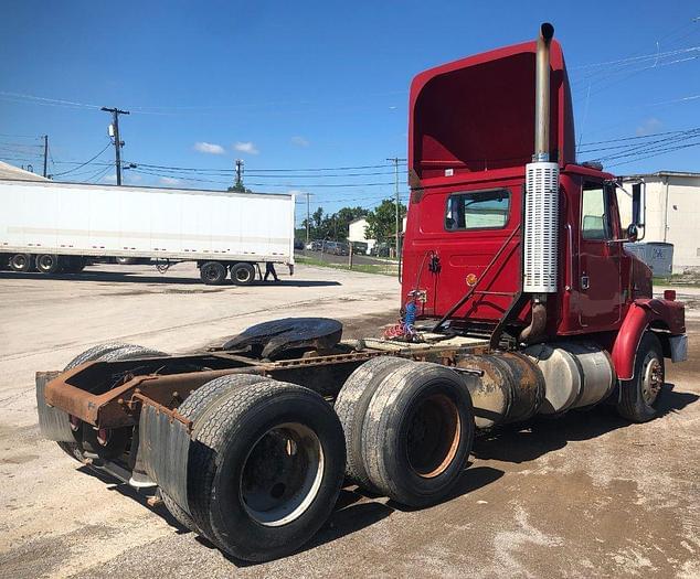 Image of Volvo WG64 equipment image 4