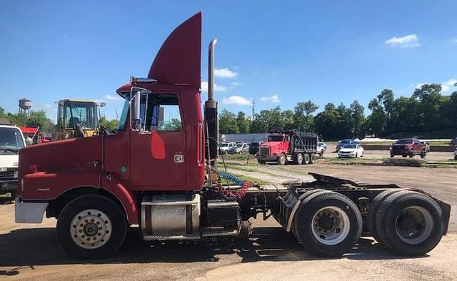 Image of Volvo WG64 equipment image 1