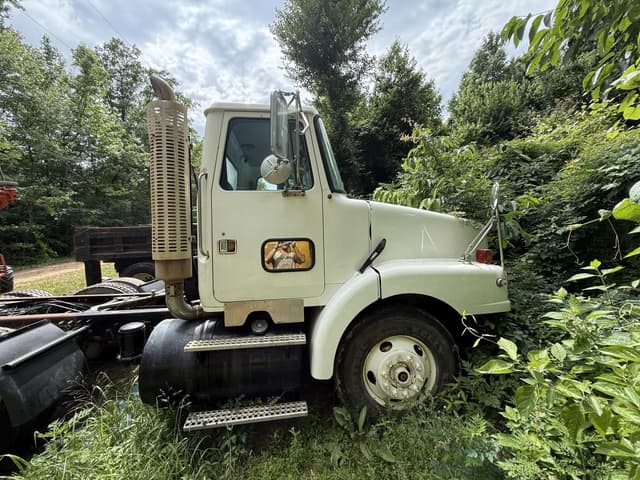 Image of Volvo WG64T equipment image 4