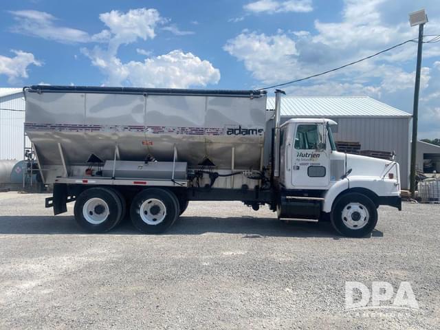 Image of Volvo WG64T equipment image 2
