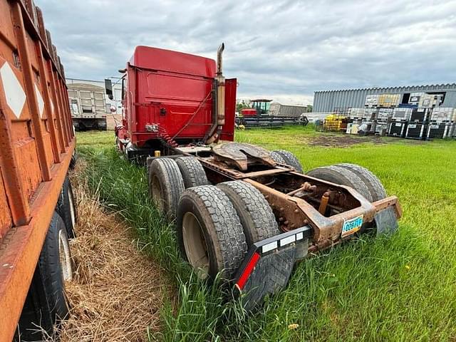 Image of Volvo WIA equipment image 2