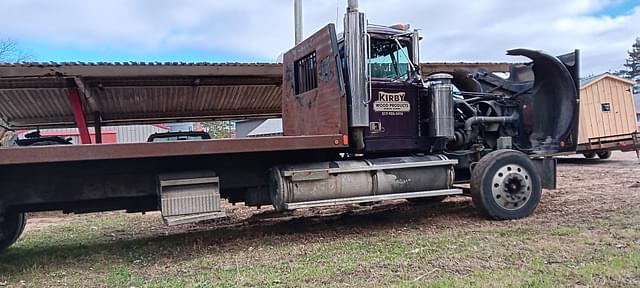 Image of Western Star 4900 equipment image 4