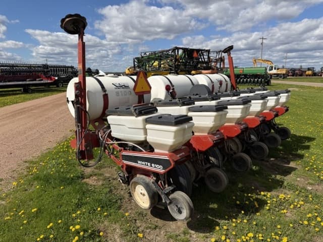 Image of White 6106 equipment image 3