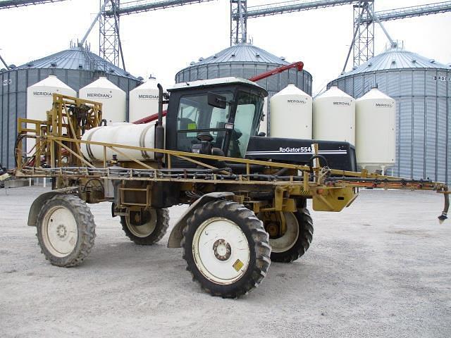 Image of Ag-Chem RoGator 554 Primary image