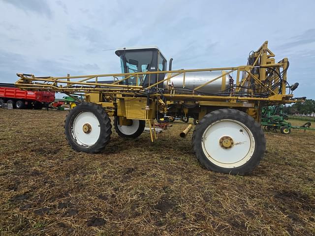 Image of Ag-Chem RoGator 854 equipment image 1