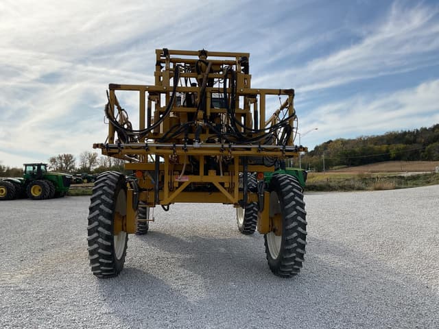 Image of Ag-Chem RoGator 854 equipment image 2