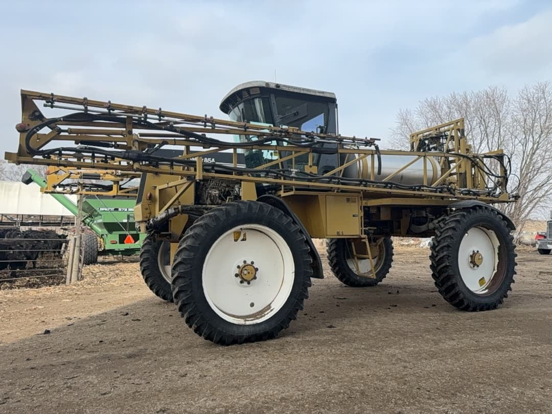 Image of Ag-Chem RoGator 854 Primary image