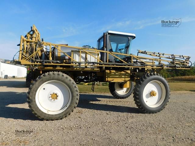 Image of Ag-Chem RoGator 854 equipment image 4