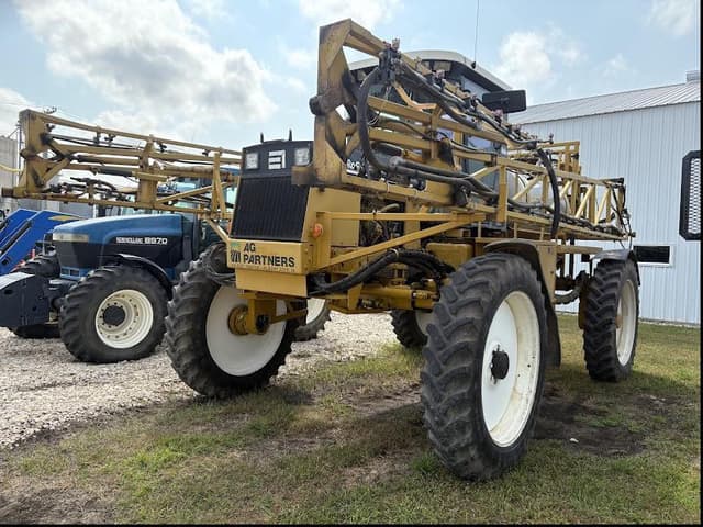 Image of Ag-Chem RoGator 854 equipment image 1
