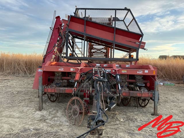 Image of Amity W956 equipment image 1