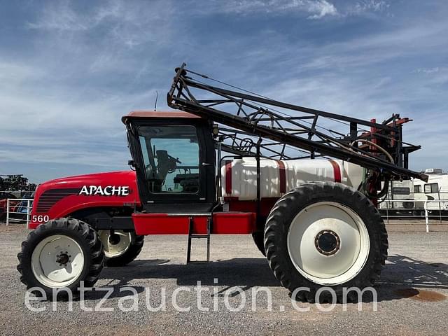 Image of Apache 560 equipment image 1