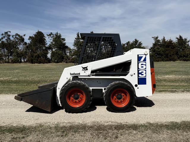 Image of Bobcat 763 equipment image 1