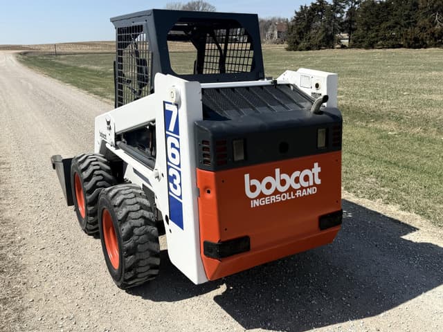 Image of Bobcat 763 equipment image 3