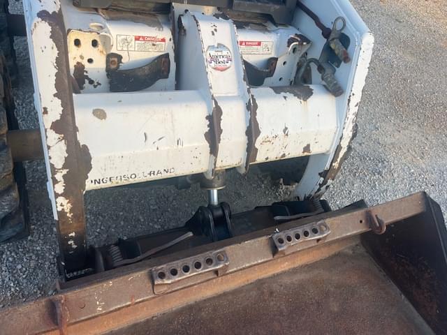 Image of Bobcat 863 equipment image 3