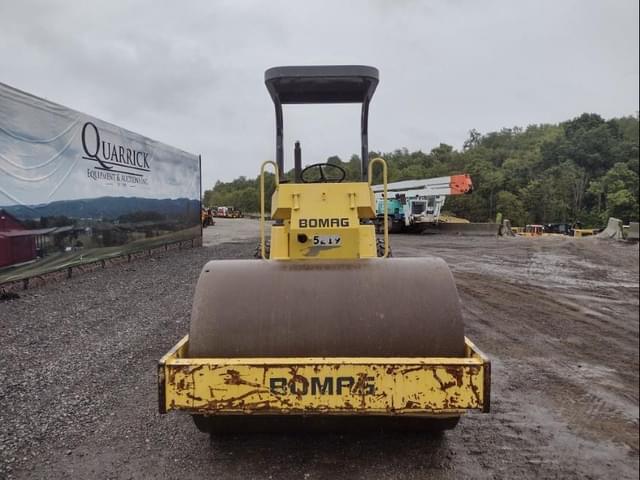 Image of Bomag BW172D equipment image 1